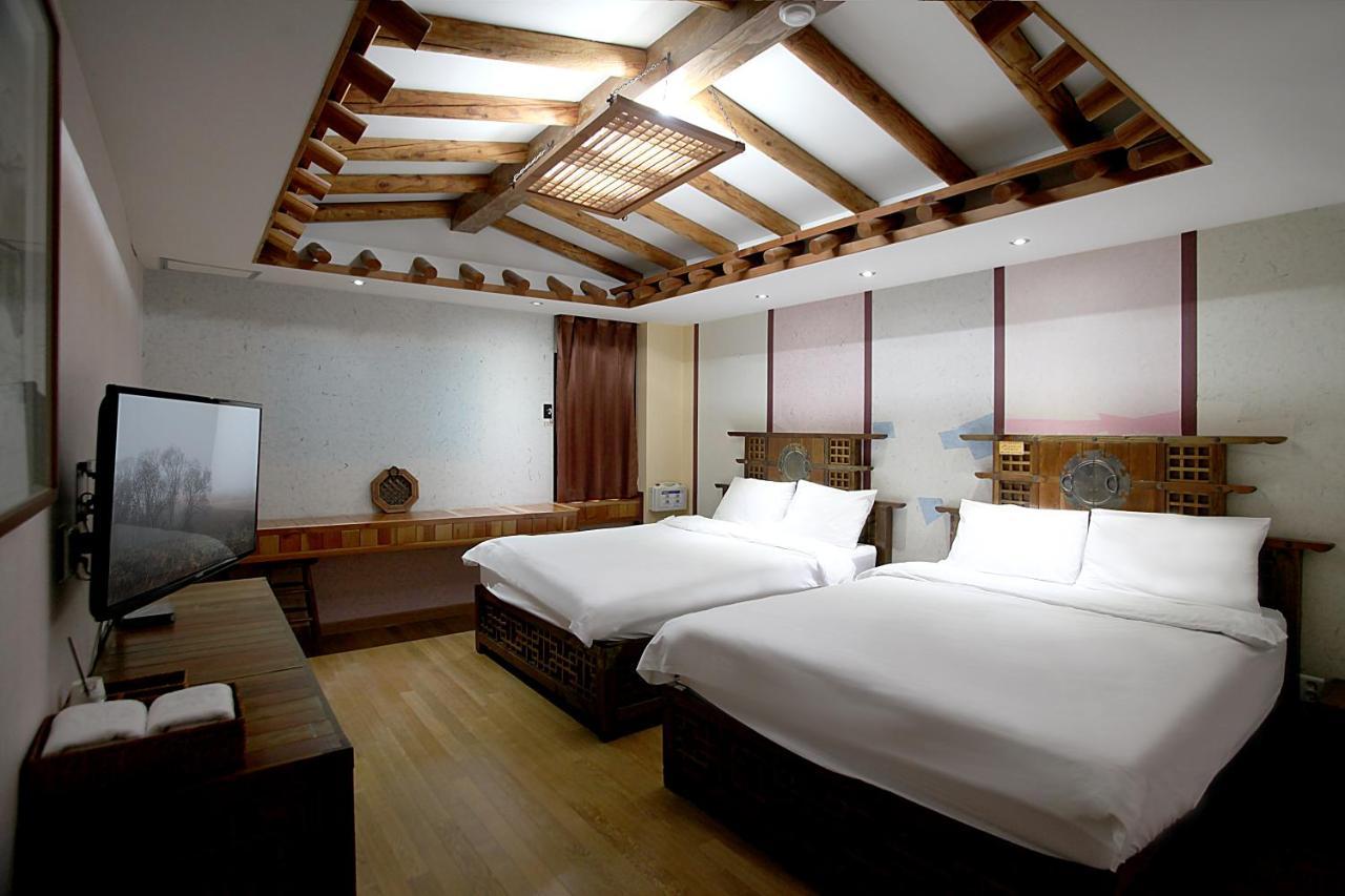 Jeonju Hanok Taejogung Hotel Pokoj fotografie