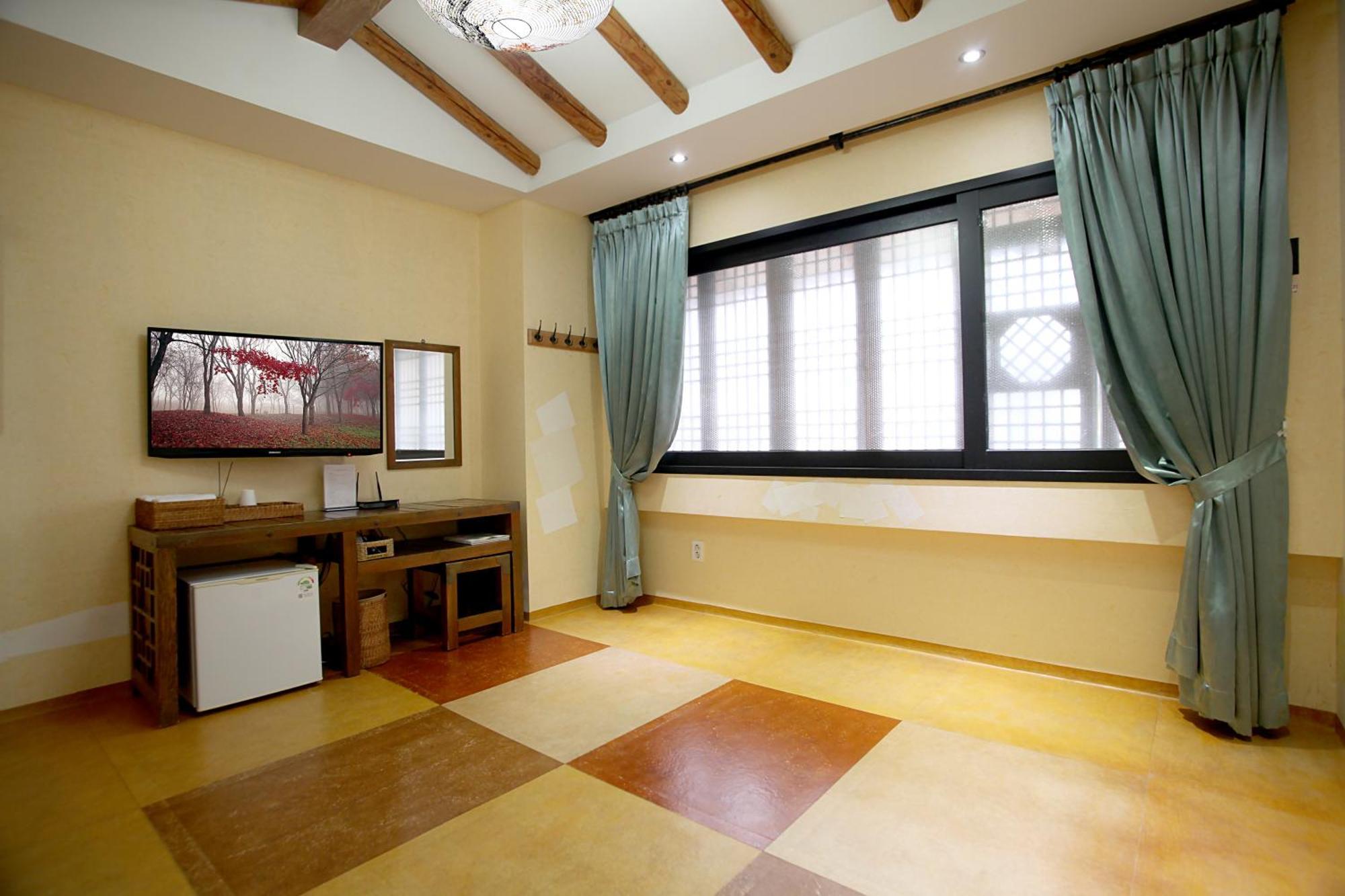 Jeonju Hanok Taejogung Hotel Pokoj fotografie