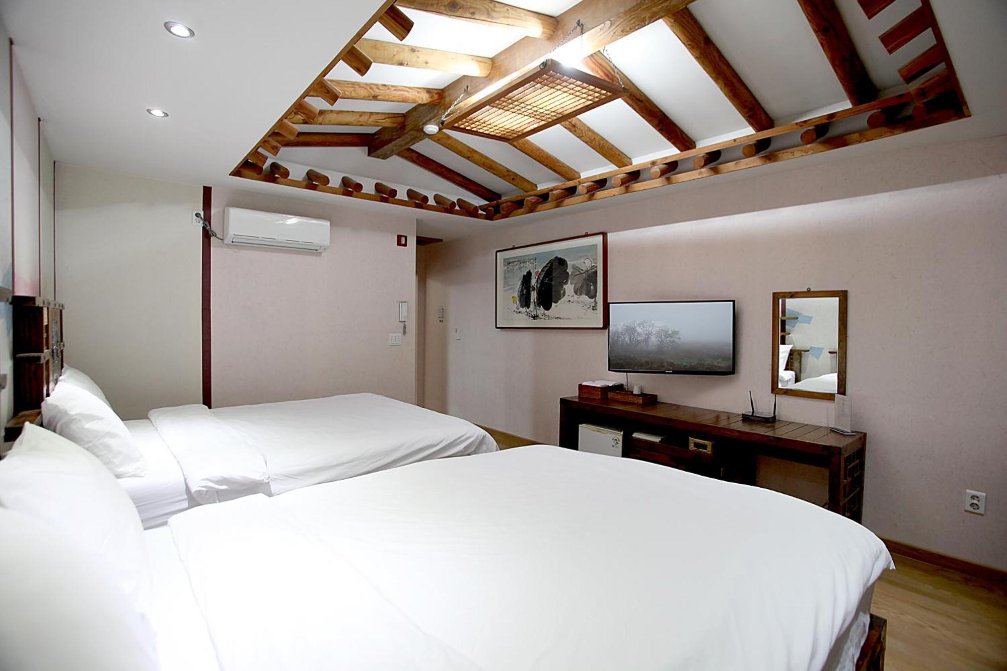 Jeonju Hanok Taejogung Hotel Pokoj fotografie