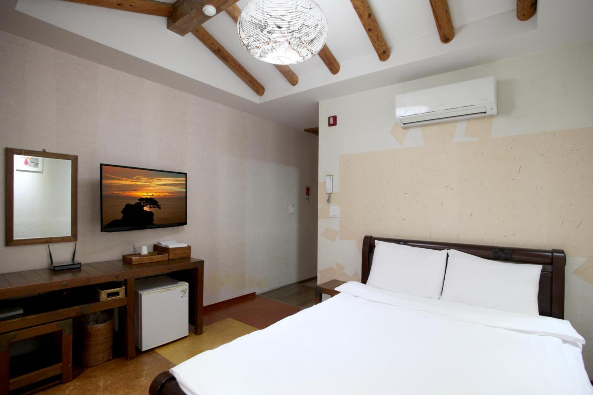 Jeonju Hanok Taejogung Hotel Pokoj fotografie